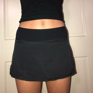 Ivivva skirt black